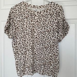 Banana Republic Animal print casual top